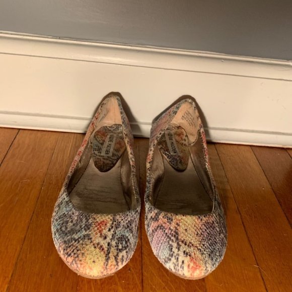 Rainbow "Heaven" Steve Madden Ballet Flats - Picture 2 of 3